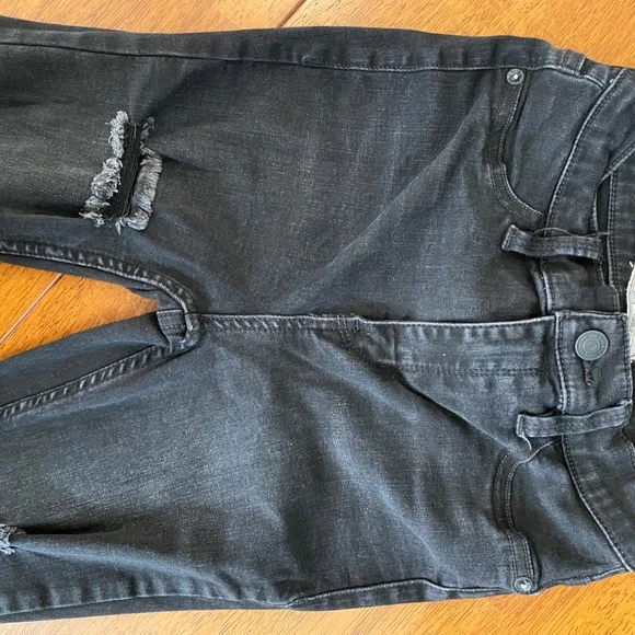 Free People Black Ripped Ankle Jeans Size 25 - Picture 2 of 10